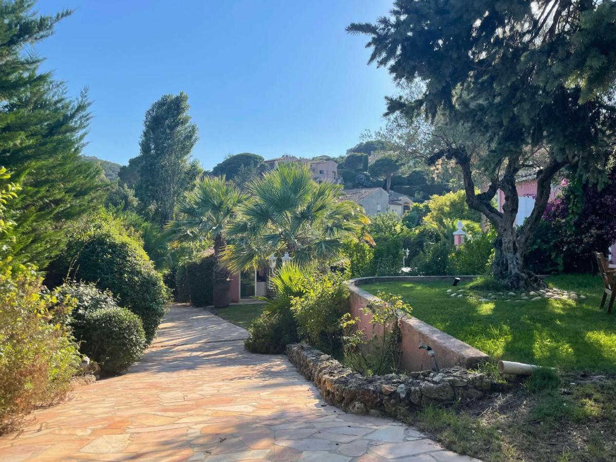 Fantastic Pool Villa 900M To The Beach; With Extravagant Big Garden Σαιντ-Μαξίμ Εξωτερικό φωτογραφία